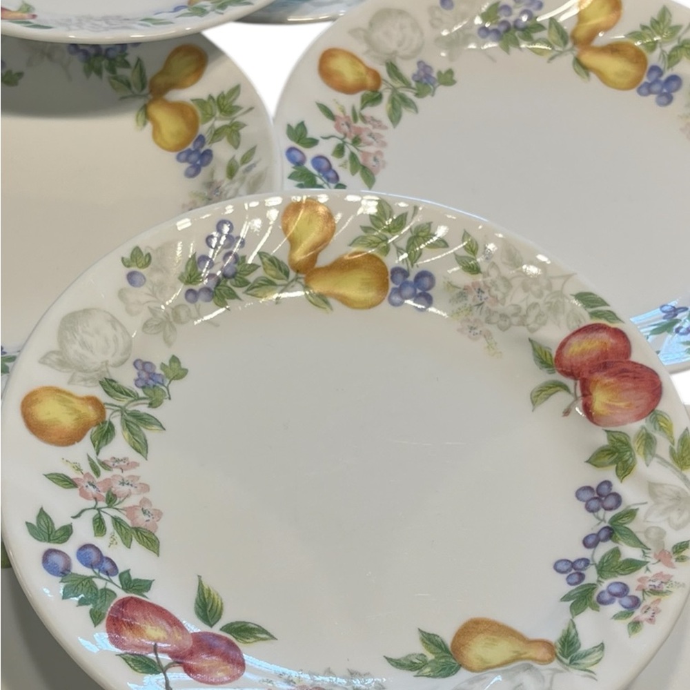 Corelle - Picture 10 of 12